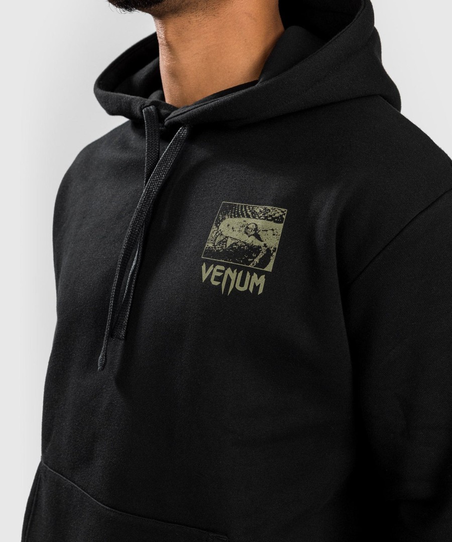 mikina s kapucí venum fangs regular fit - černá