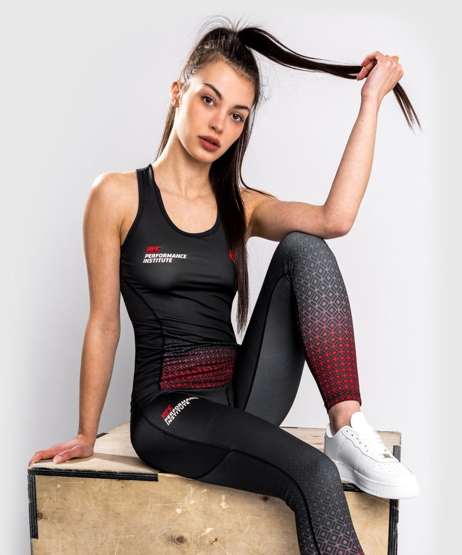 dámské tílko ufc venum performance institute dry tech - černéčervené