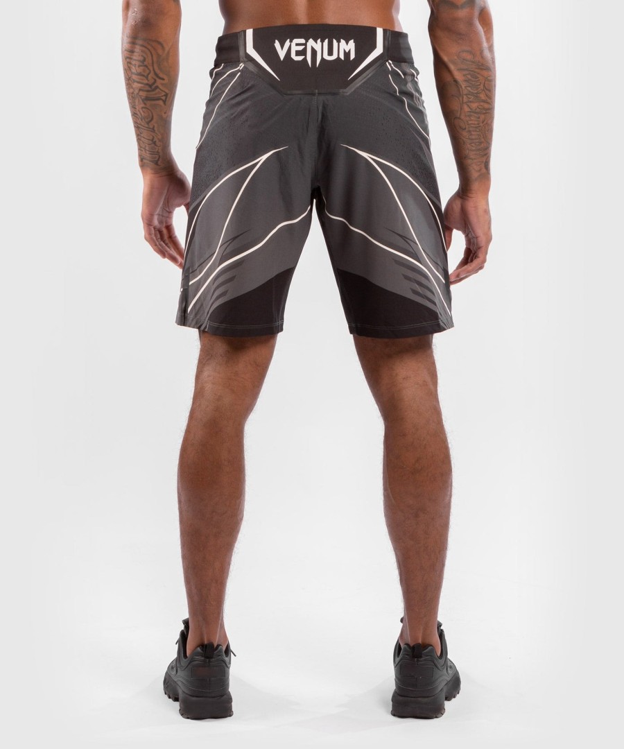 pánské kraťasy ufc venum authentic fight night - long fit - Černé