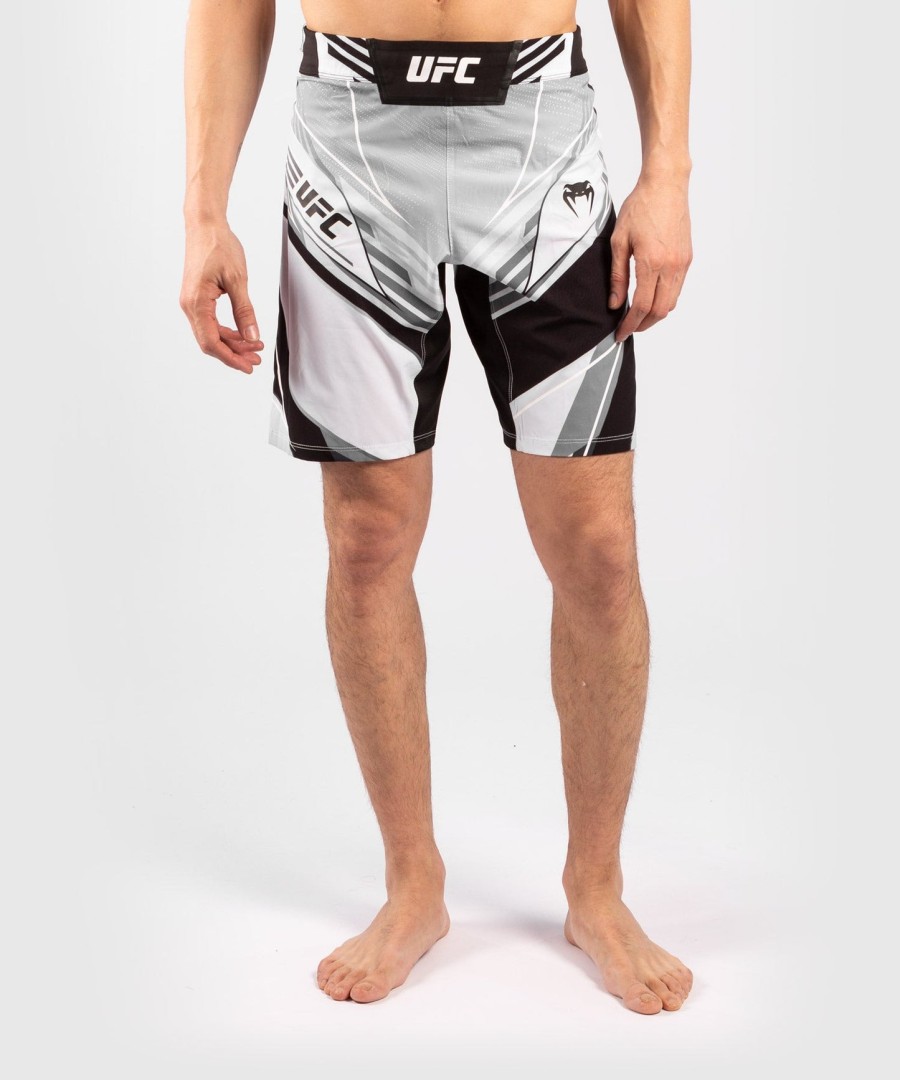pánské kraťasy ufc venum authentic fight night - dlouhý střih - bílé