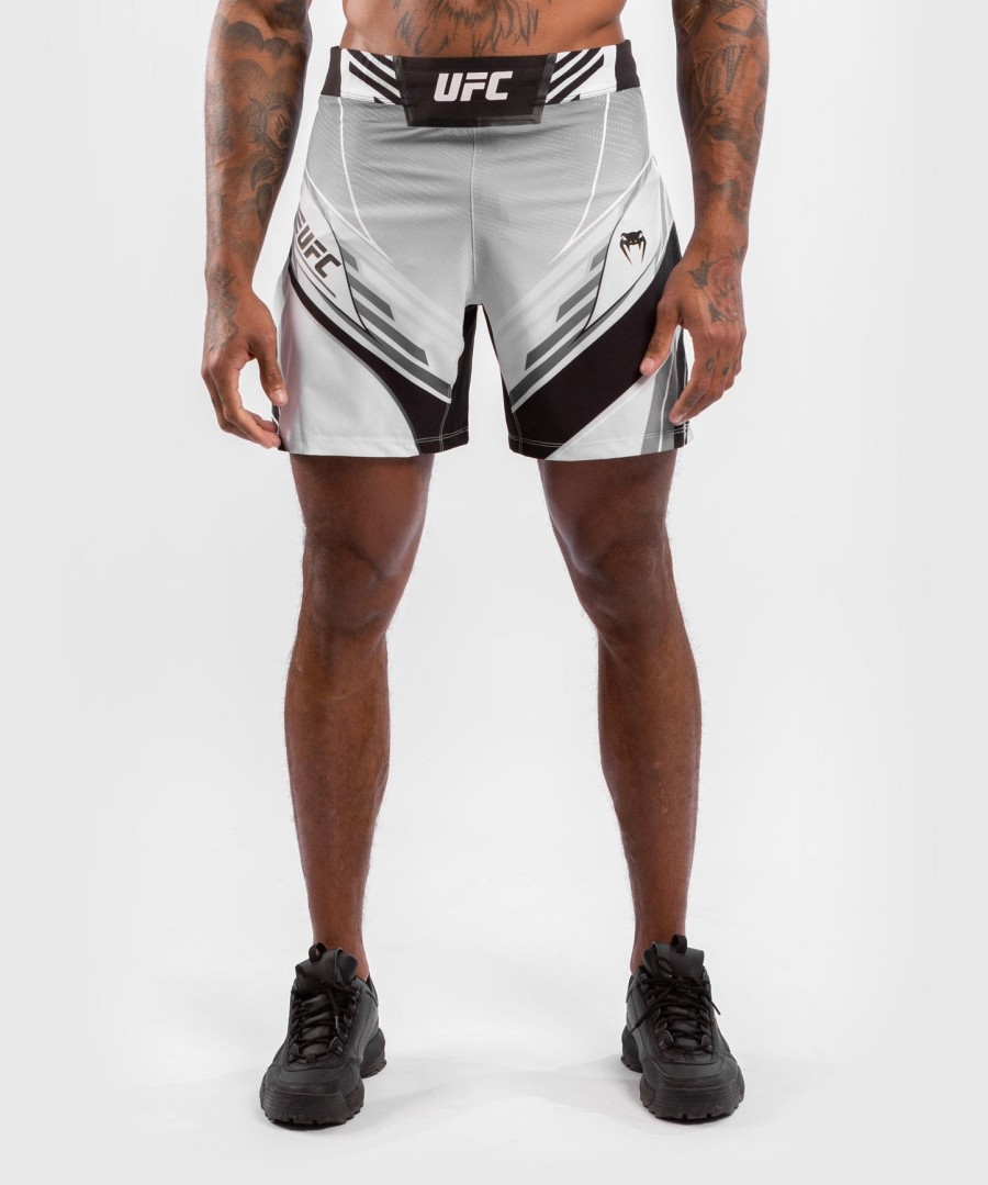 pánské gladiátorské kraťasy ufc venum authentic fight night - bílé